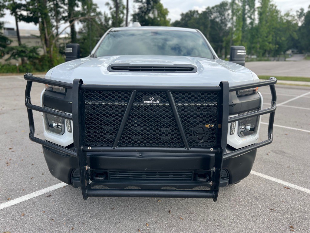 2020 Chevrolet Silverado 1500 Image 2