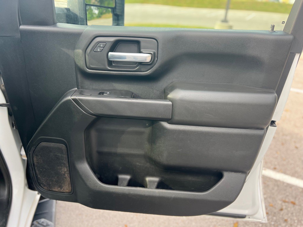 2020 Chevrolet Silverado 1500 Image 32