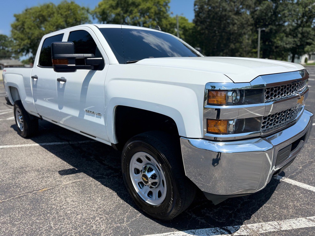 2019 Chevrolet Silverado 1500 Image 3