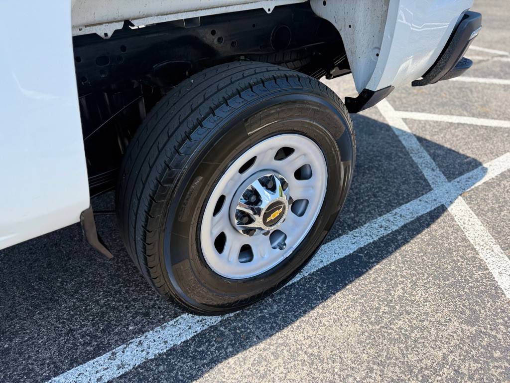 2019 Chevrolet Silverado 1500 Image 11
