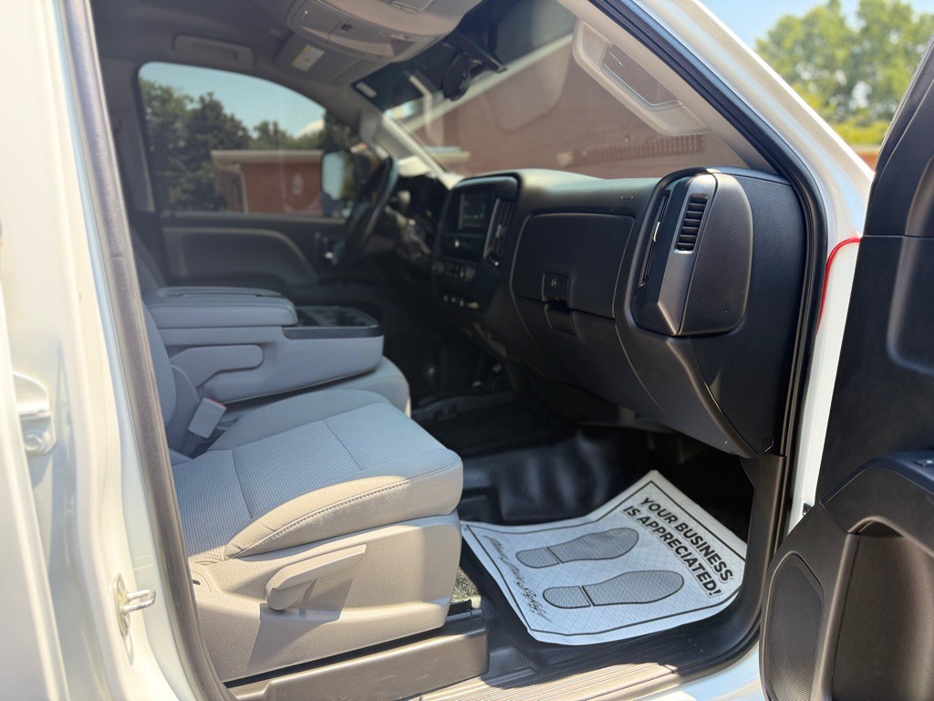 2019 Chevrolet Silverado 1500 Image 14