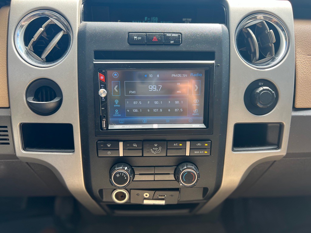 2012 Ford F-150 Image 17