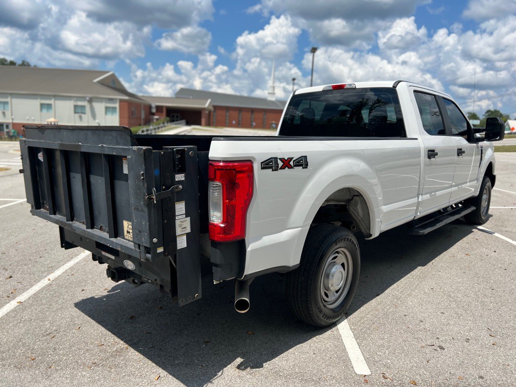 2017 Ford F-350 Image 5