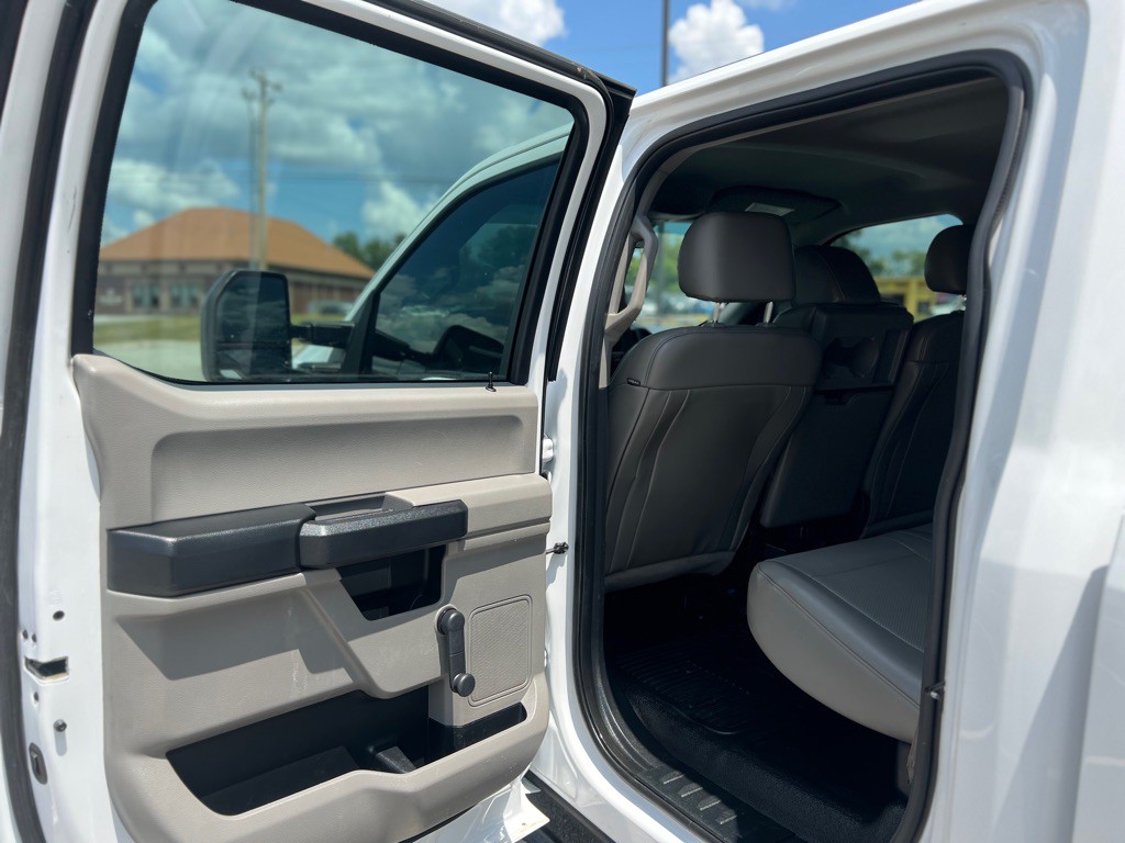 2017 Ford F-350 Image 27