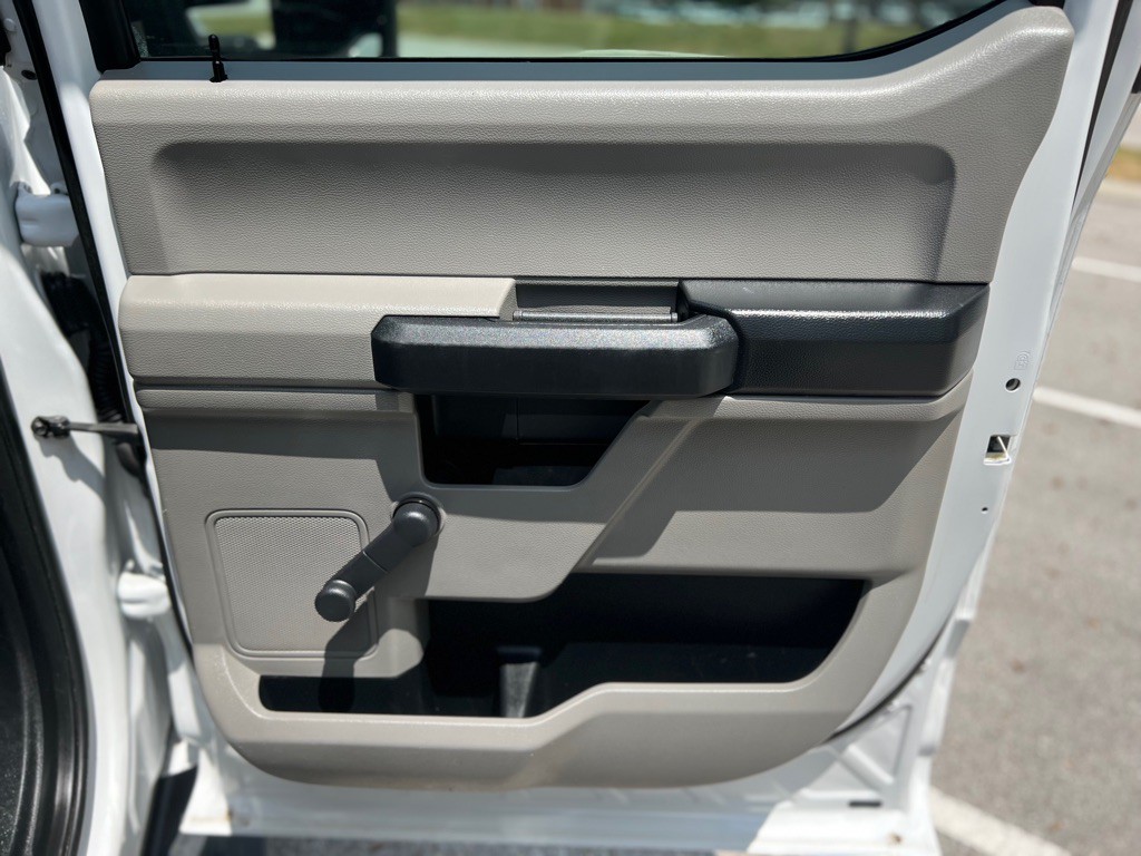 2017 Ford F-350 Image 33