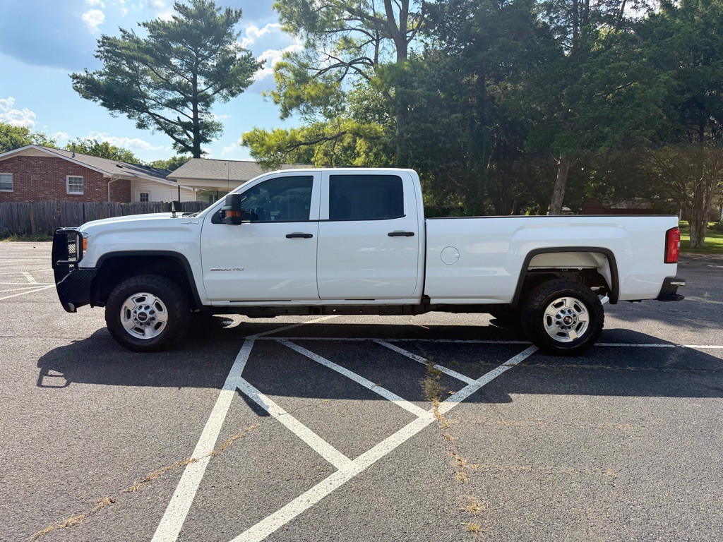 2018 GMC Sierra Image 10