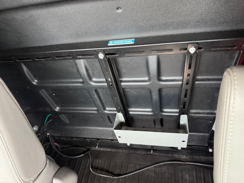 2018 Chevrolet Express Image 20