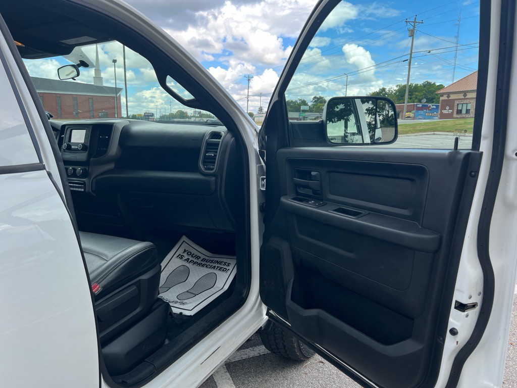 2021 RAM 2500 Image 28