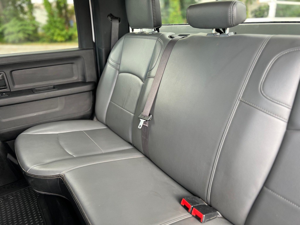 2021 RAM 2500 Image 38