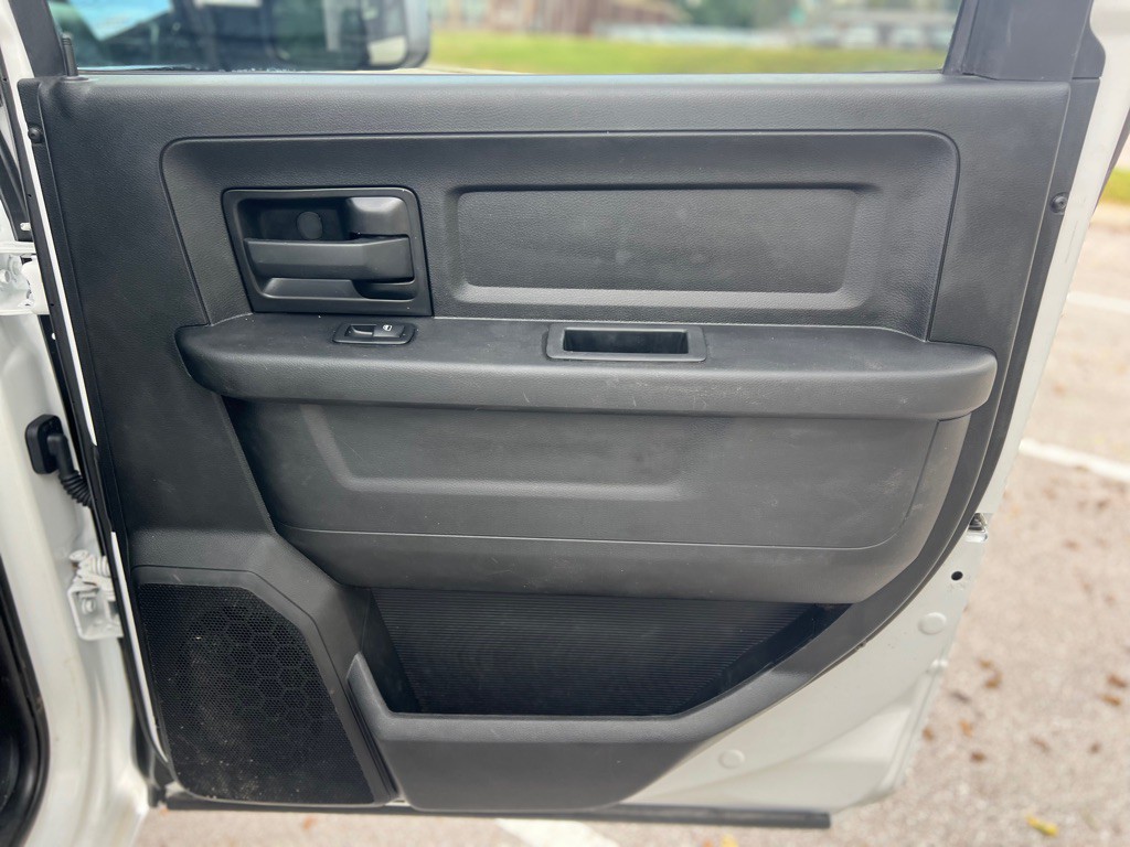 2021 RAM 2500 Image 40