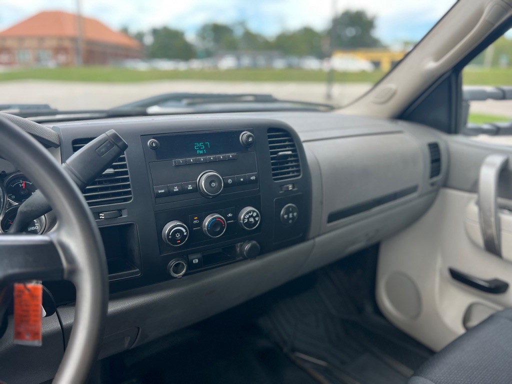2013 Chevrolet Silverado 1500 Image 25