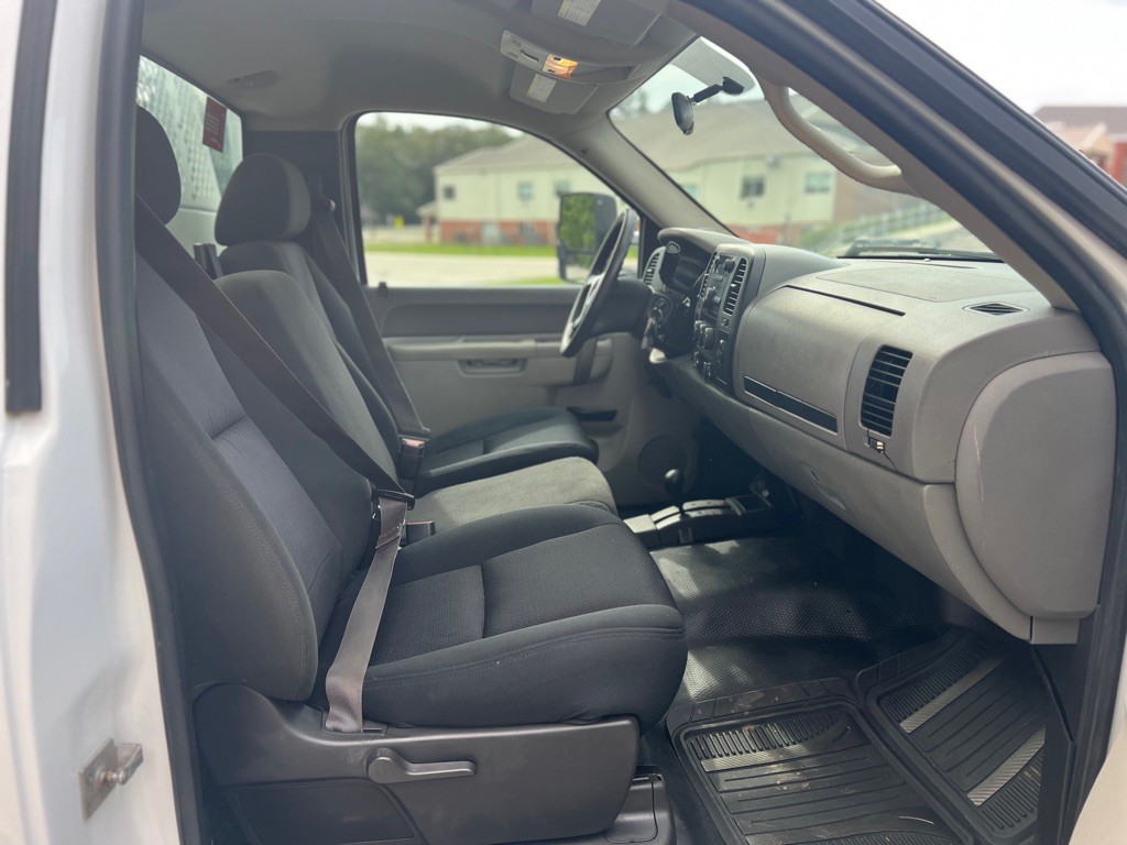 2013 Chevrolet Silverado 1500 Image 32