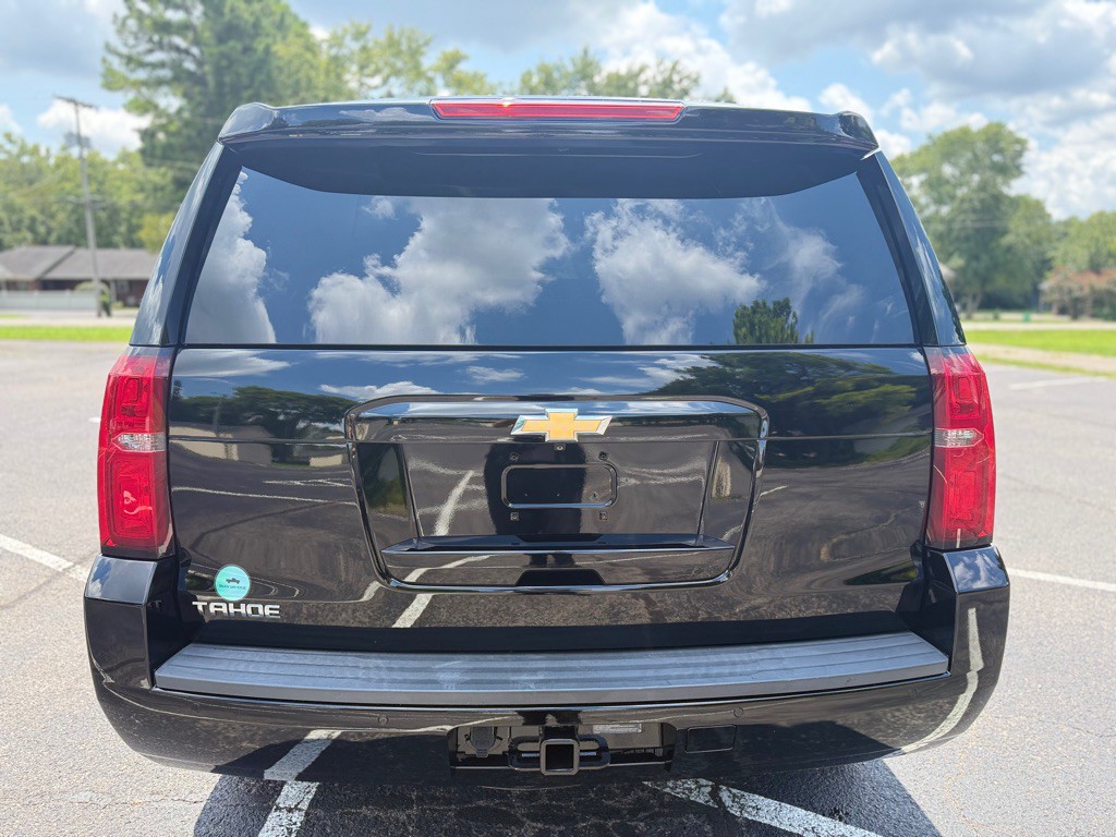 2016 Chevrolet Tahoe Image 6