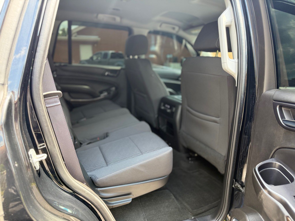 2016 Chevrolet Tahoe Image 14
