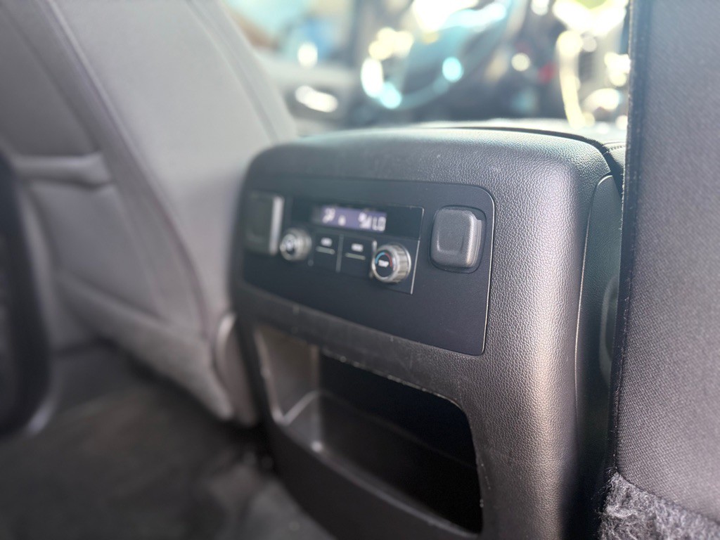 2016 Chevrolet Tahoe Image 16