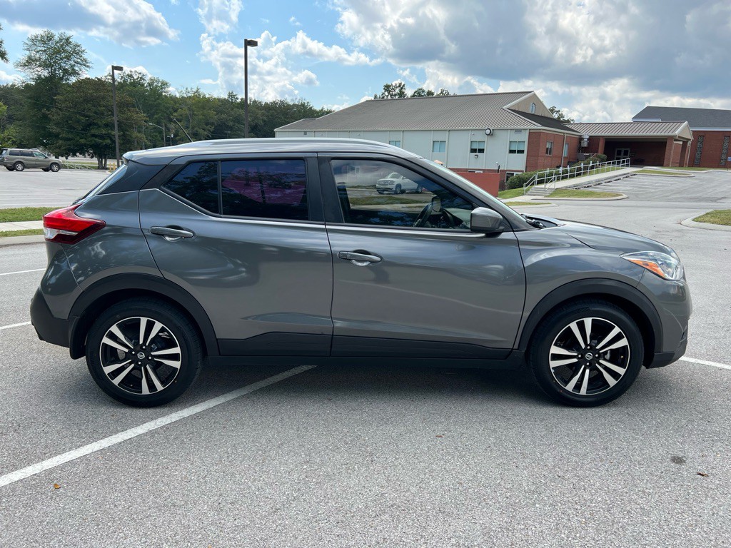 2020 Nissan Kicks Image 4