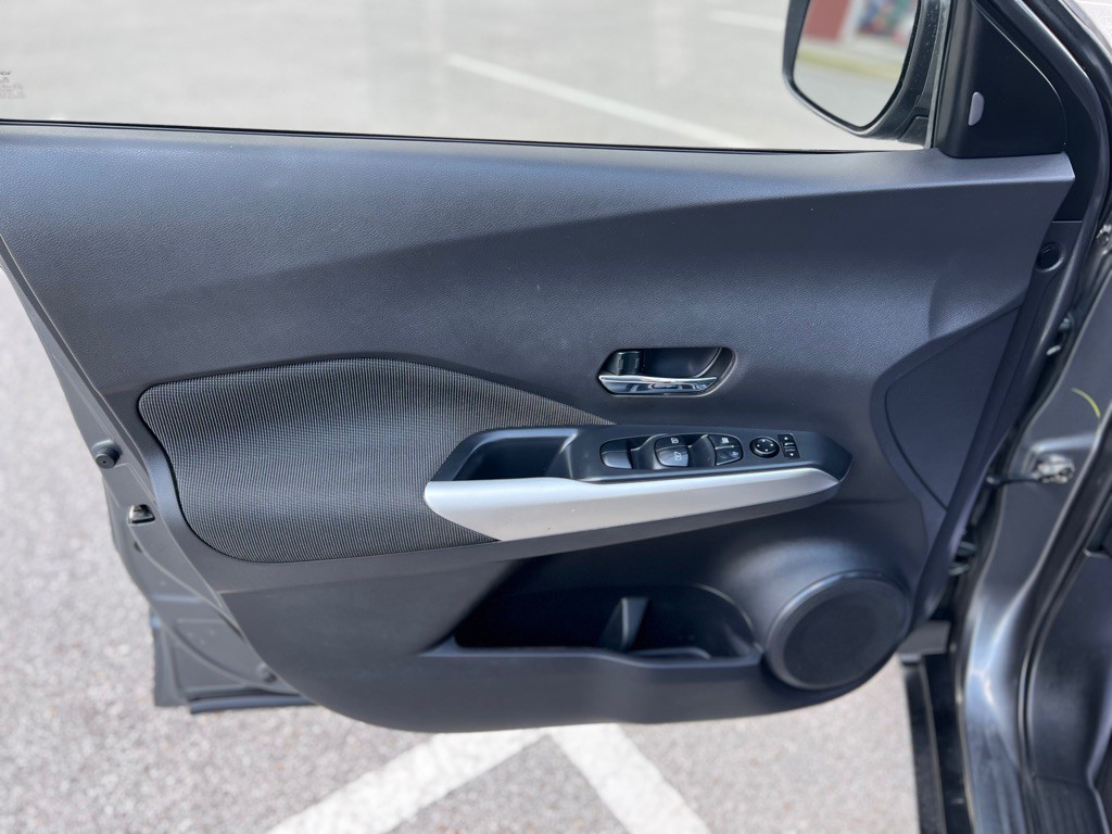 2020 Nissan Kicks Image 12