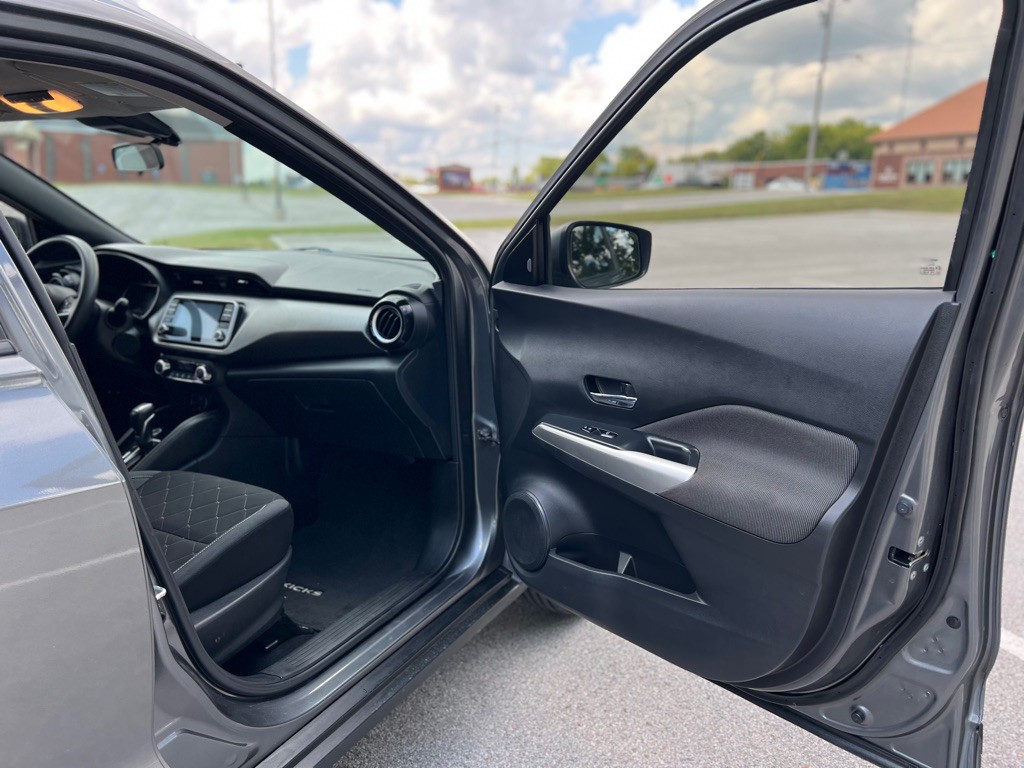 2020 Nissan Kicks Image 20
