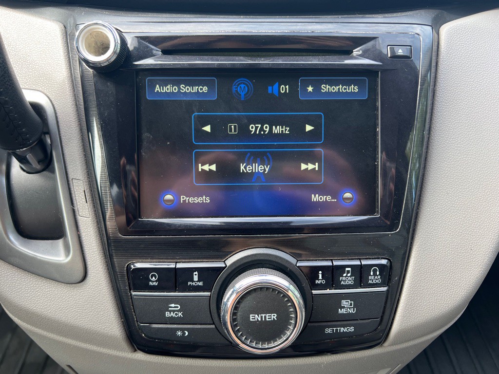 2015 Honda Odyssey Image 19