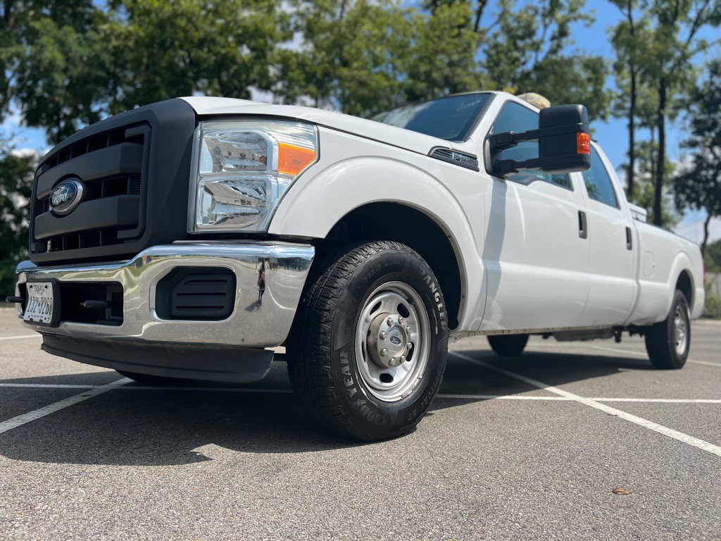 2016 Ford F-250 Image 1