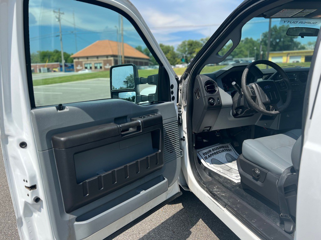 2016 Ford F-250 Image 10