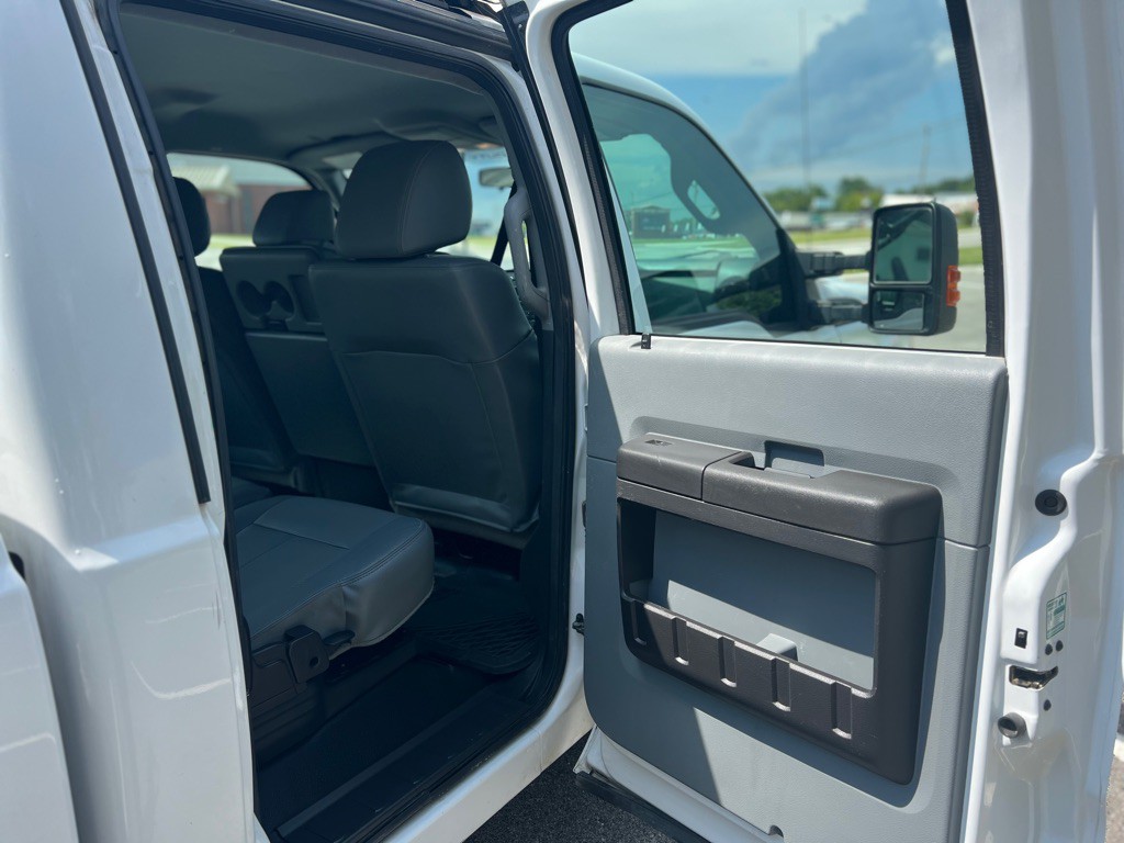2016 Ford F-250 Image 31