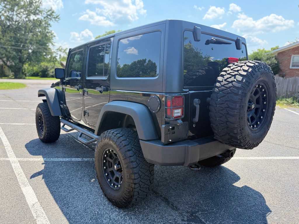 2013 Jeep Wrangler Unlimited Image 10