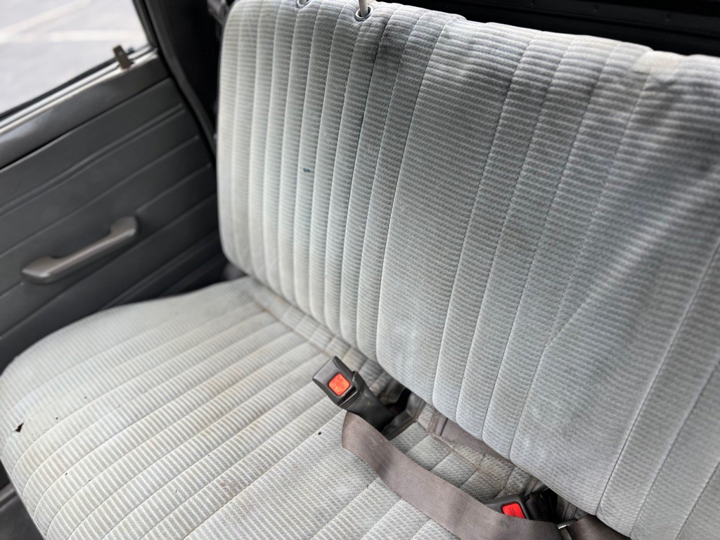 1987 Toyota Pickup Image 14