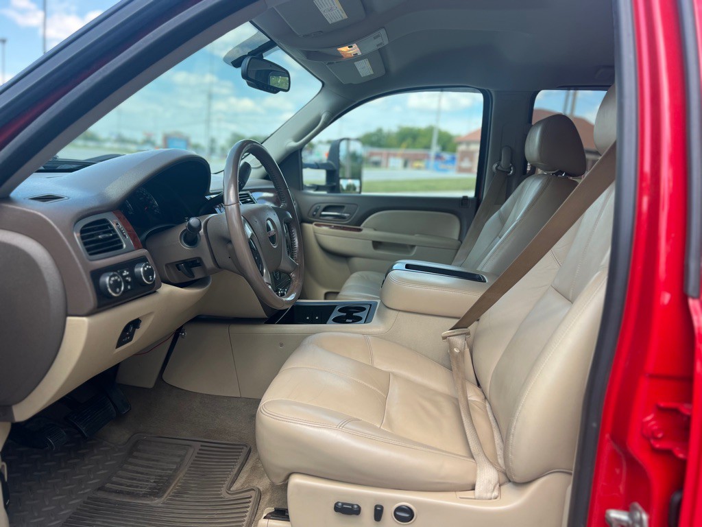2012 GMC Sierra Image 12