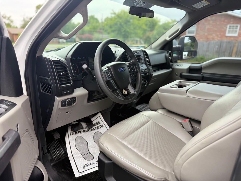 2017 Ford F-150 Image 16