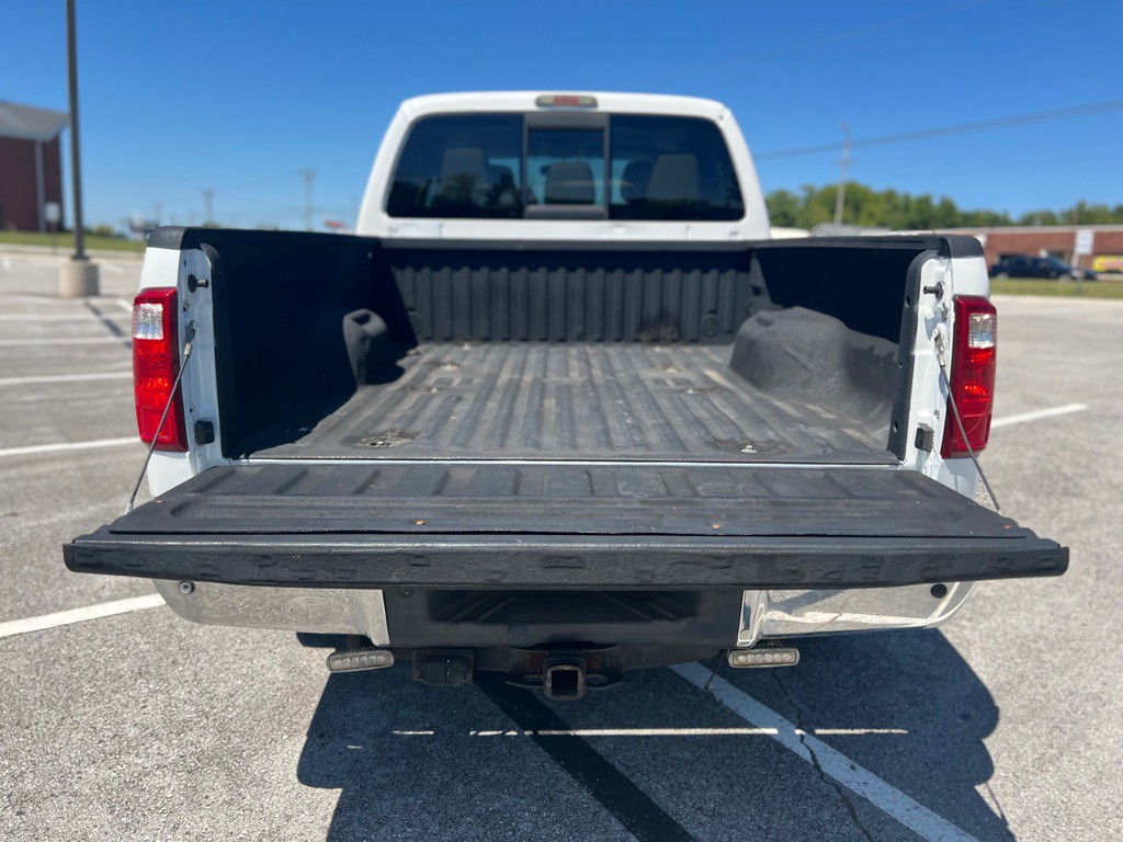 2011 Ford F-250 Image 7