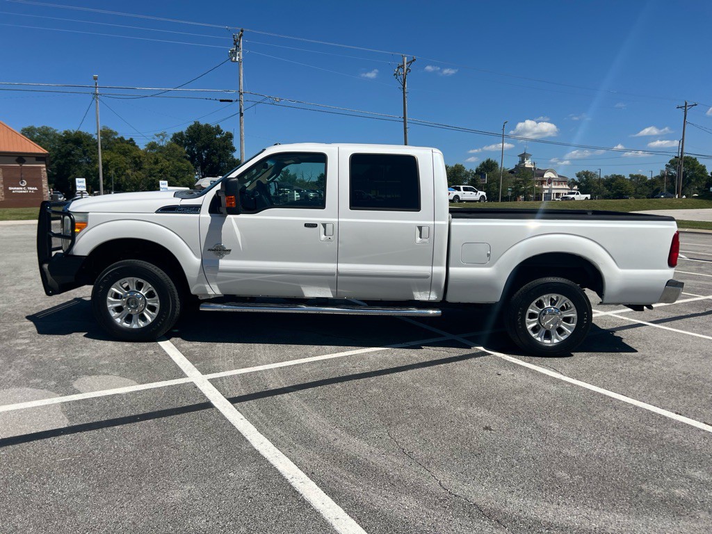 2011 Ford F-250 Image 9