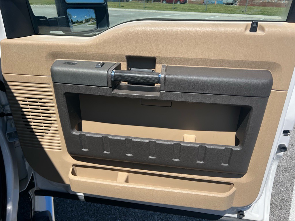 2011 Ford F-250 Image 21