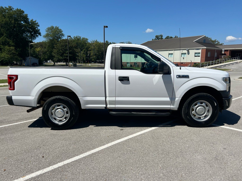 2015 Ford F-150 Image 4