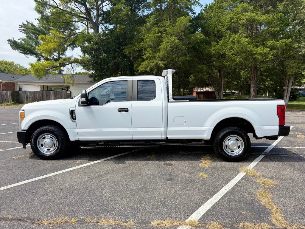 2017 Ford F-350 Image 10