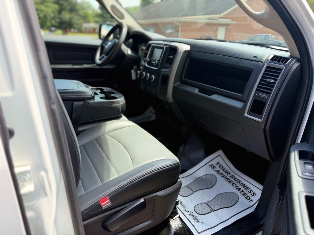 2021 RAM 1500 Image 14