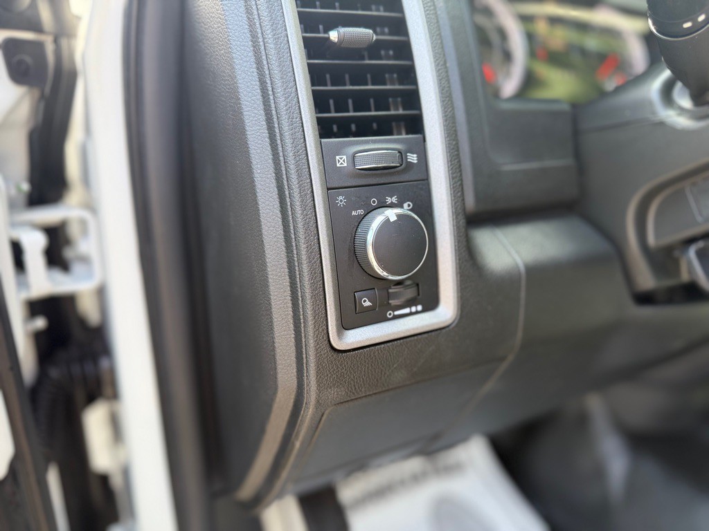 2021 RAM 1500 Image 18