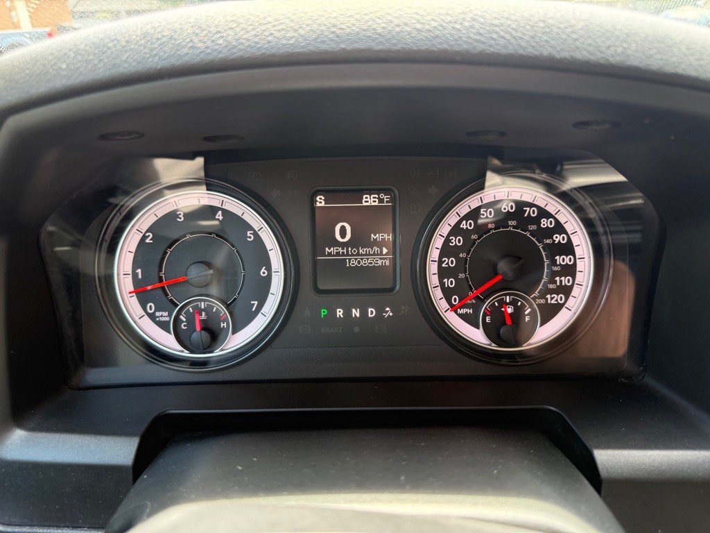 2021 RAM 1500 Image 21