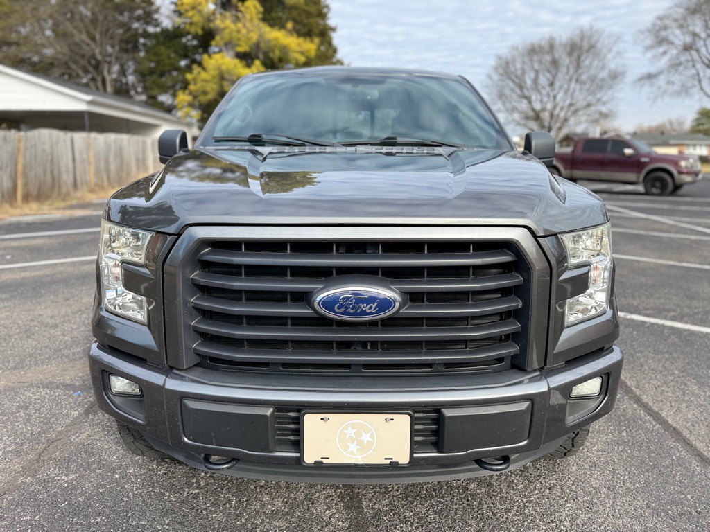 2015 Ford F-150 Image 2