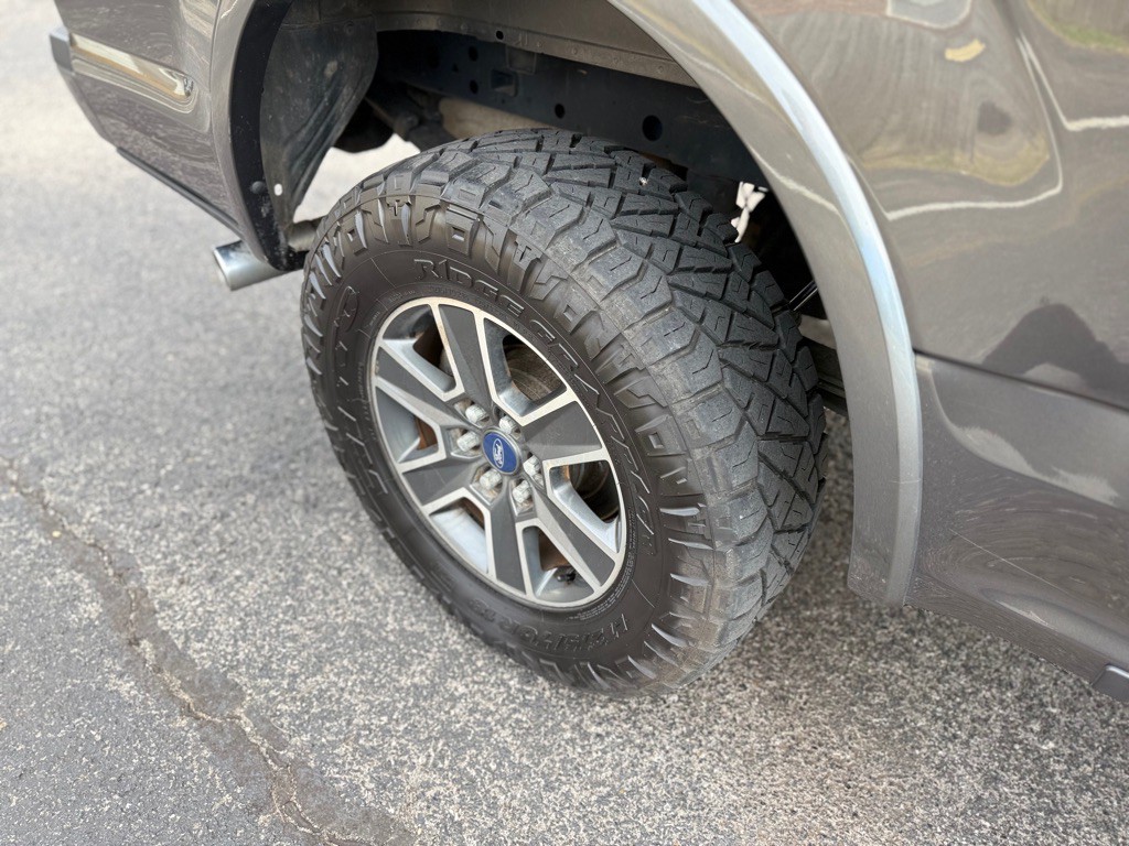2015 Ford F-150 Image 5