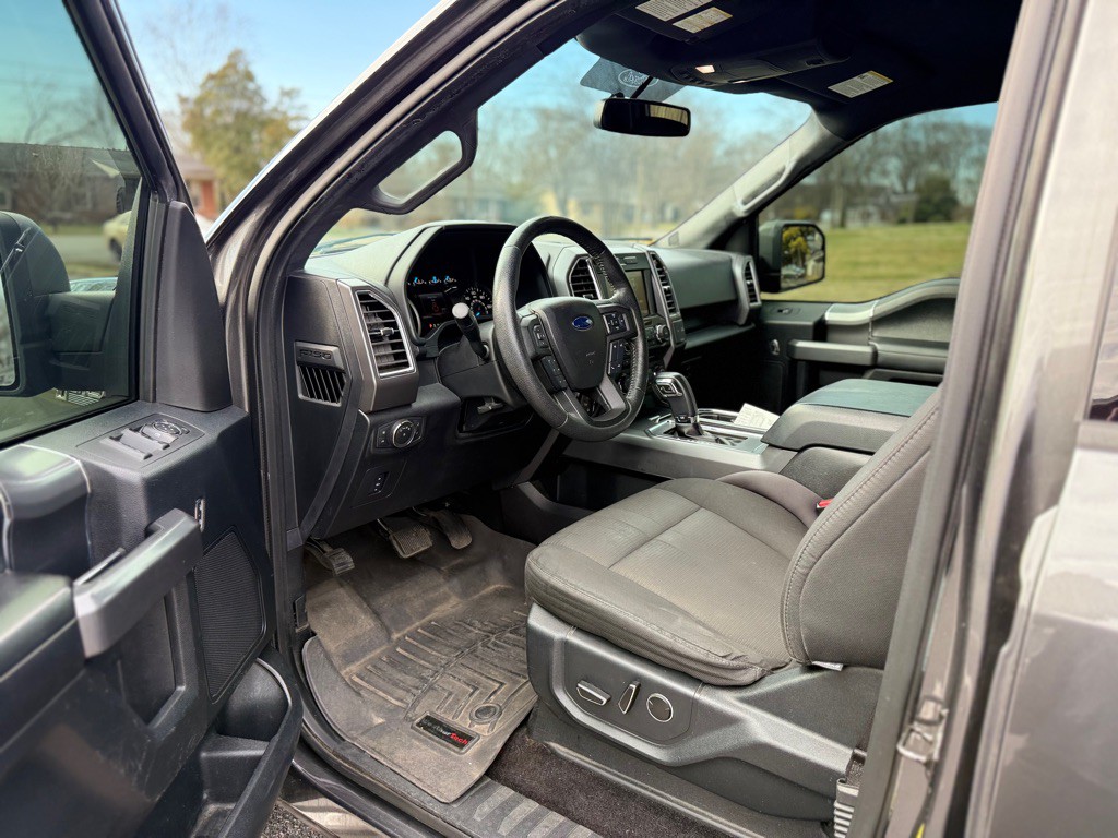 2015 Ford F-150 Image 17