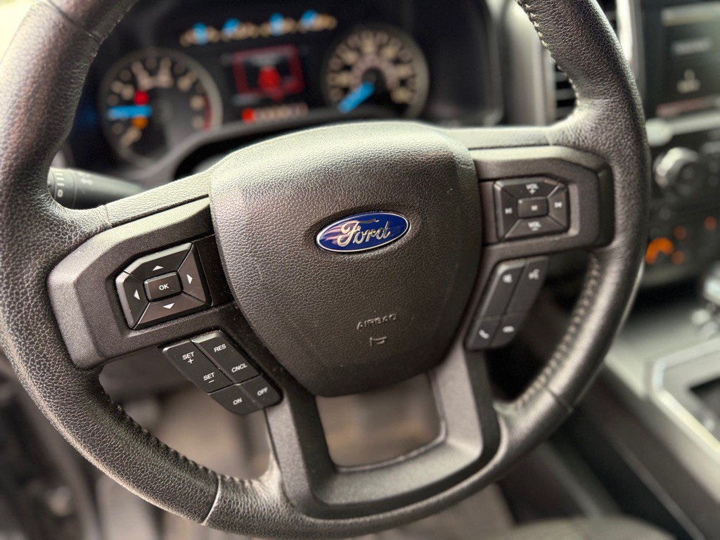 2015 Ford F-150 Image 21