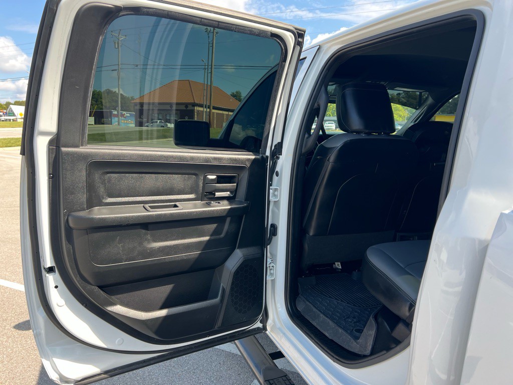 2022 RAM 2500 Image 28