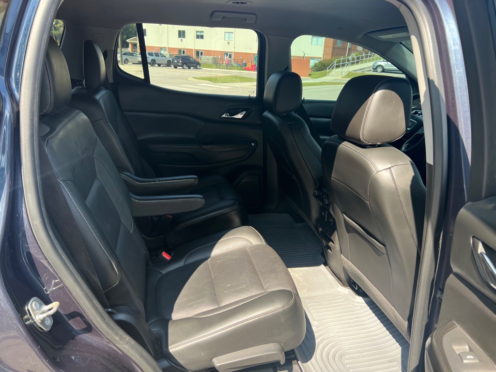 2018 GMC Acadia Image 37