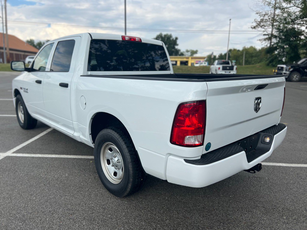 2015 RAM 1500 Image 8