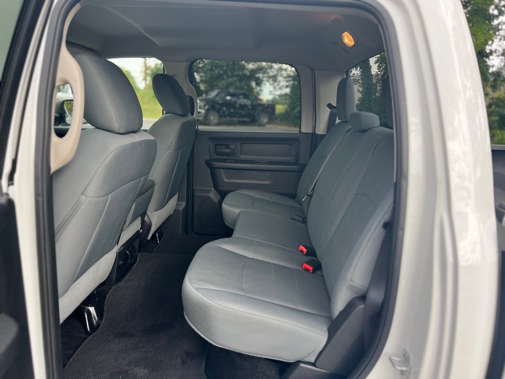 2015 RAM 1500 Image 29