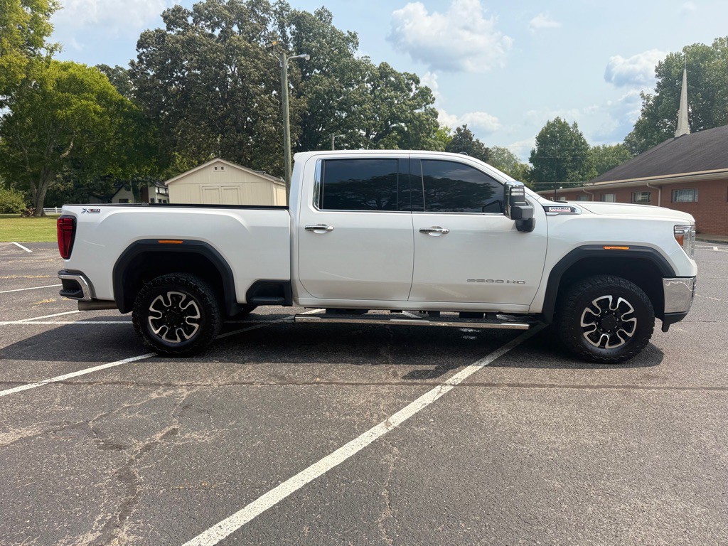 2020 GMC Sierra Image 4