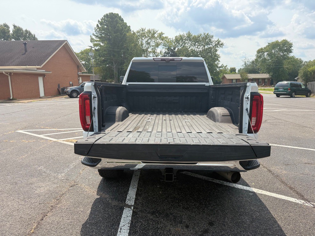 2020 GMC Sierra Image 8
