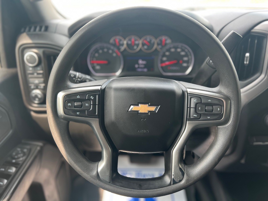 2022 Chevrolet Silverado 1500 Image 13