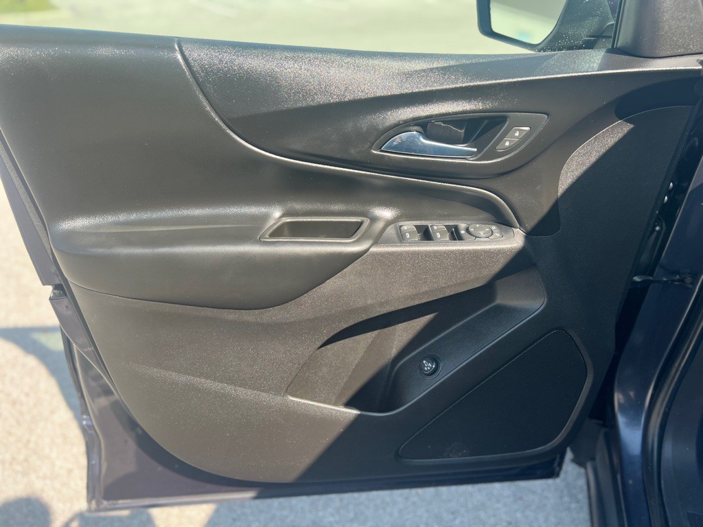 2018 Chevrolet Equinox Image 12